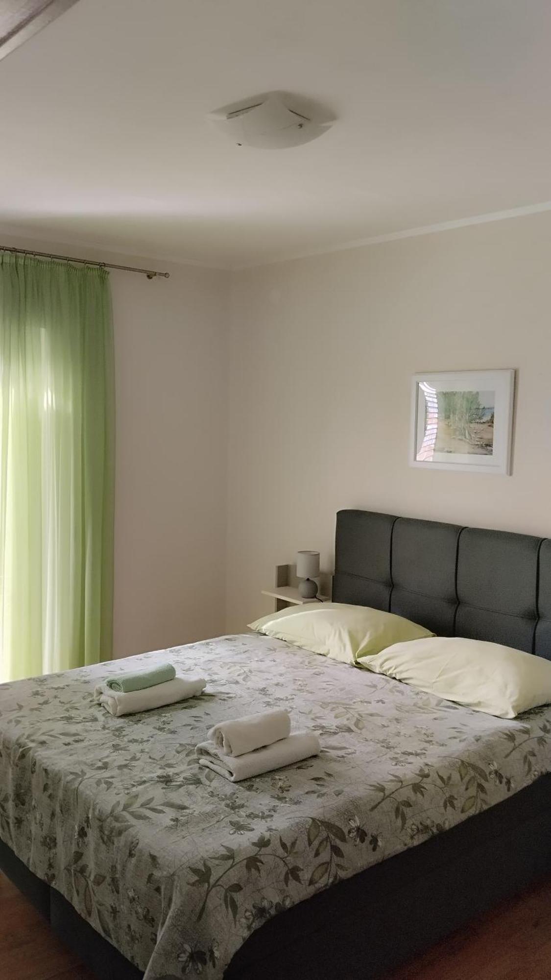 More Apartment *