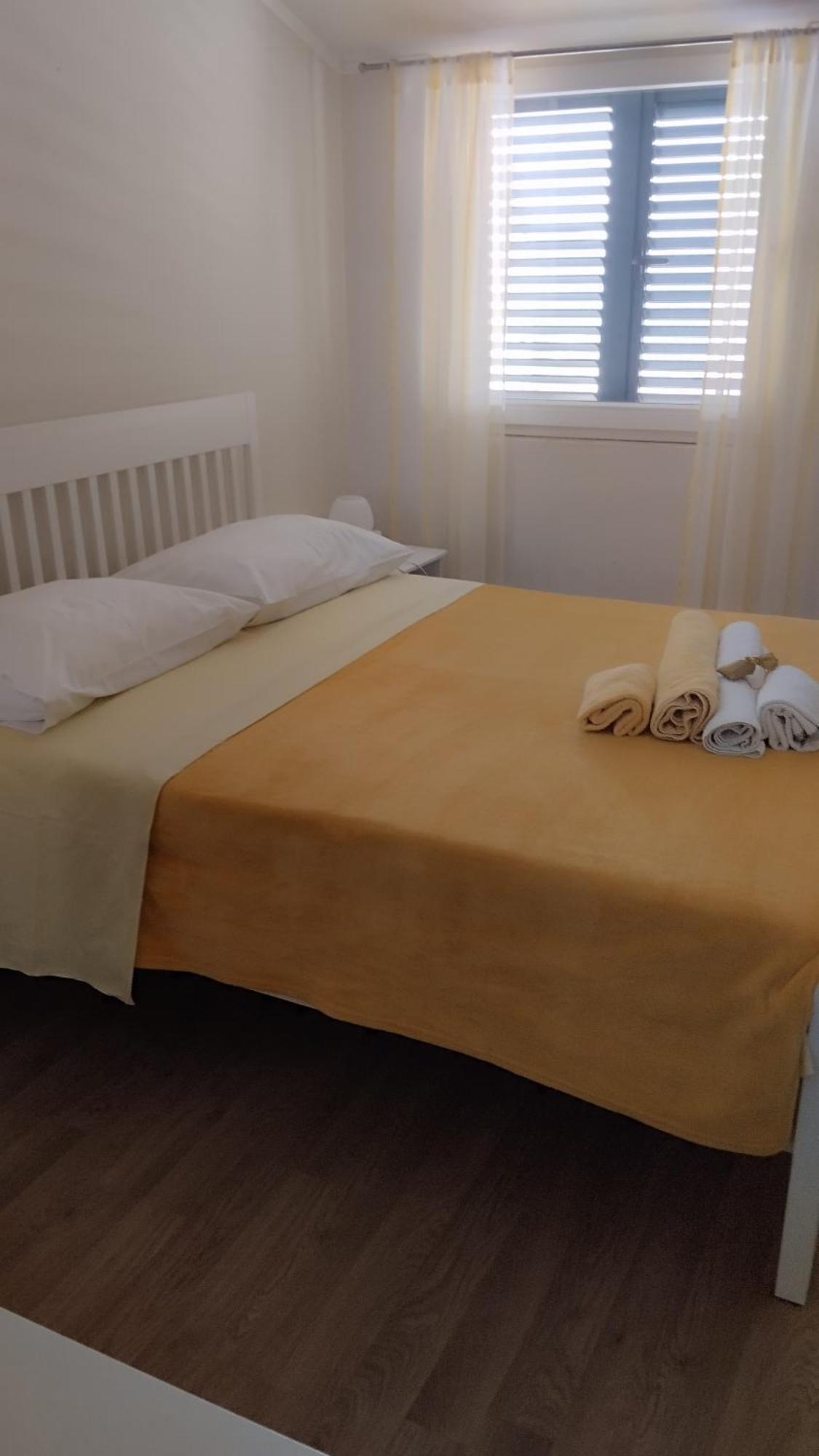 More * Vodice